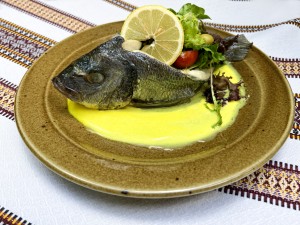 Дорадо на сливочном соусе Шафран с овощным миксом
