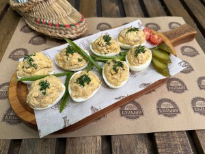 Яйца фаршированные по-домашнему с мясом 